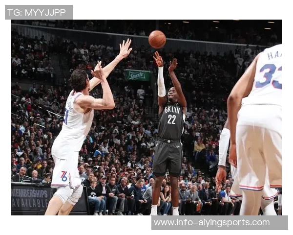 76人对决篮网激战正酣球星对抗引发球迷热议与期待 76人对决篮网激战正酣球星对抗引发球迷热议与期待